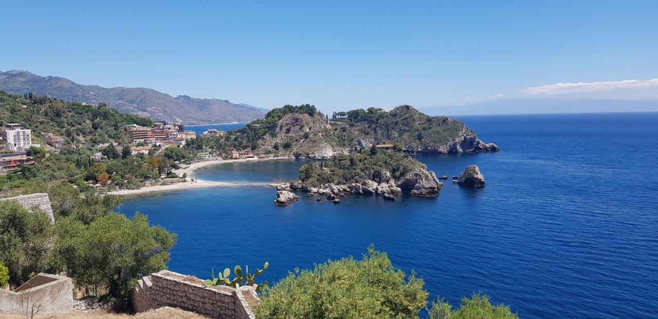 Casa Capri Apartment Giardini Naxos Ngoại thất bức ảnh