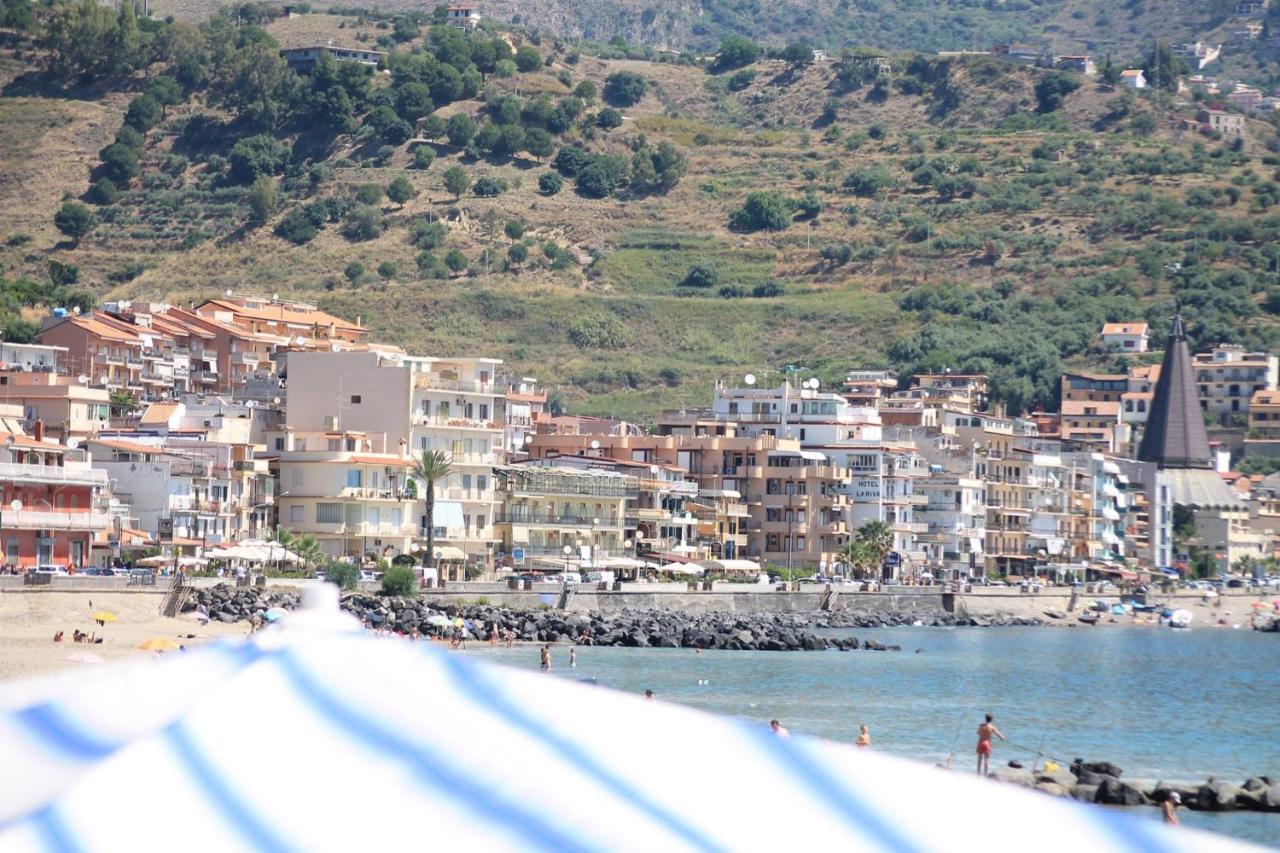 Casa Capri Apartment Giardini Naxos Ngoại thất bức ảnh