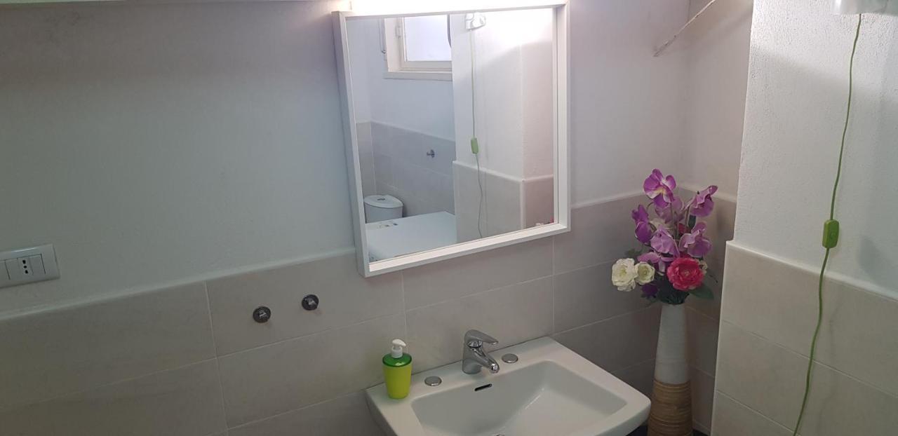 Casa Capri Apartment Giardini Naxos Ngoại thất bức ảnh